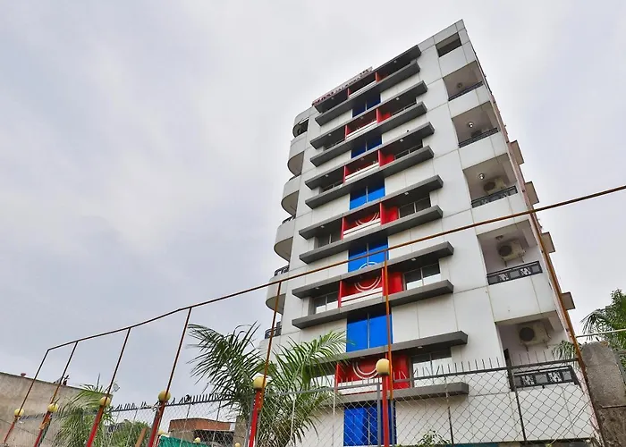 Oyo 16826 Hotel Marvel Inn Ahmedabad